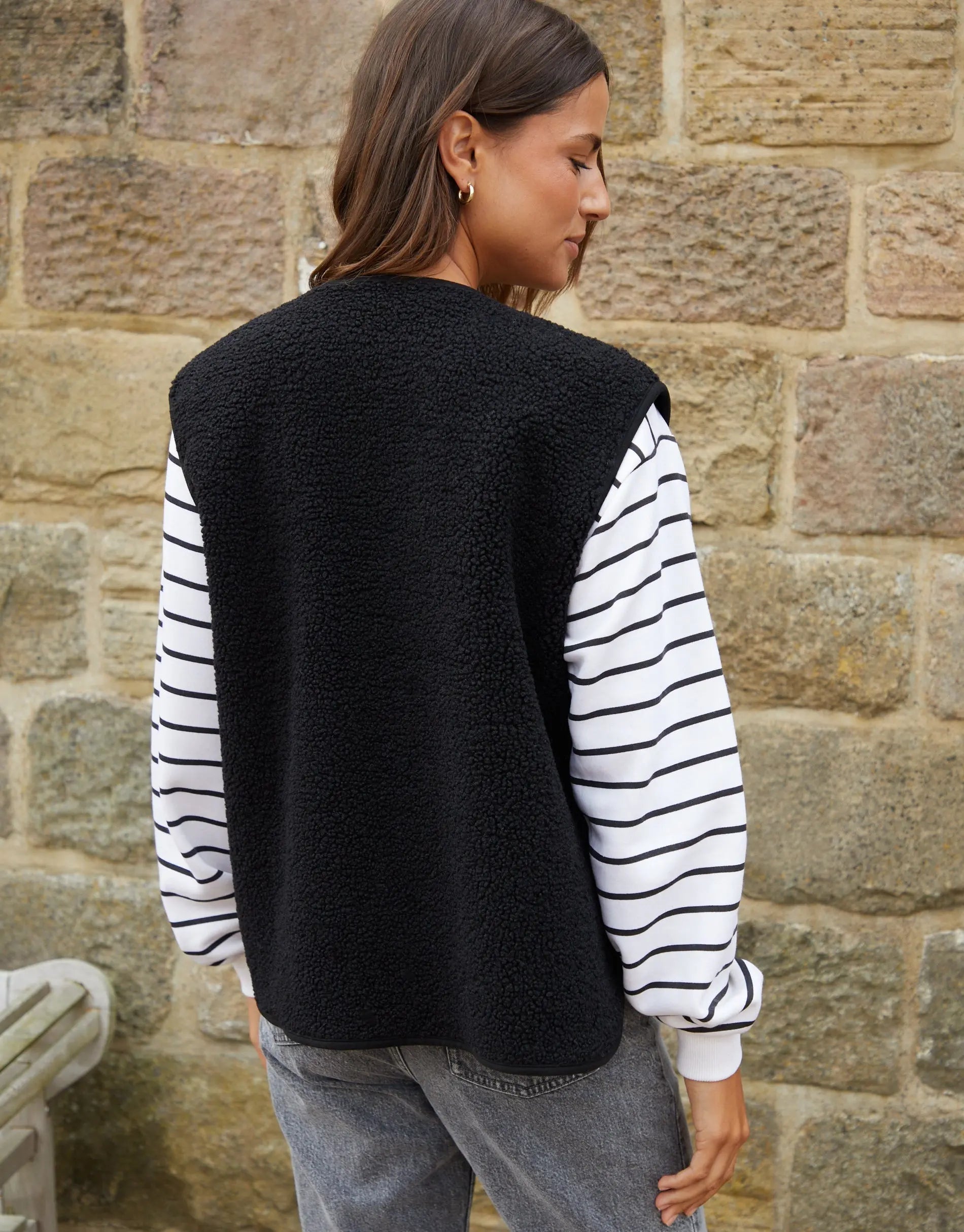Women's Black Reversible Fleece Borg Gilet Siouxe