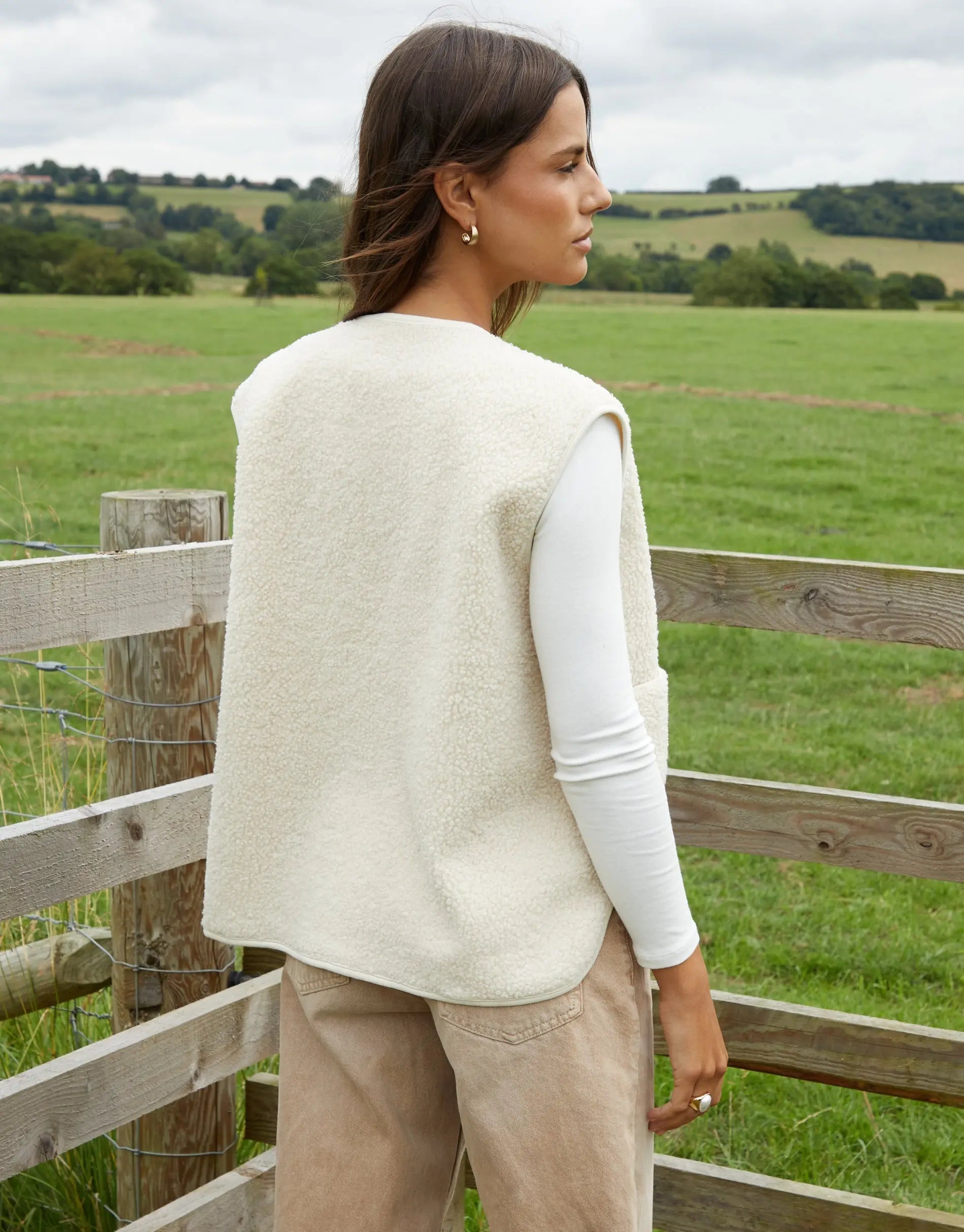 Women's Cream Reversible Fleece Borg Gilet Siouxe